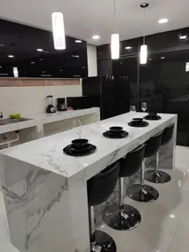 New house with luxury finishes near the airport - Image 3