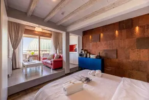 TOP Kolonaki Studio+Terrace Stunning Acropolis Views - Image 3