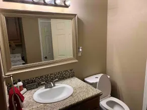 Cozy barndo/apt w covered parking near Ft. Sill - Image 3