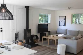 Designer Comfort in a Country Home! - Image 3