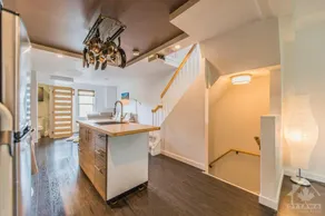 Modern & Private Downtown Getaway - Image 4