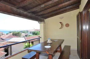 On the beach, panoramic house - Image 5