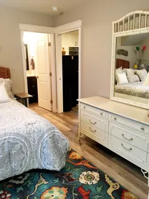 The ”TreeHouse” SE Boise Carriage House - Image 5