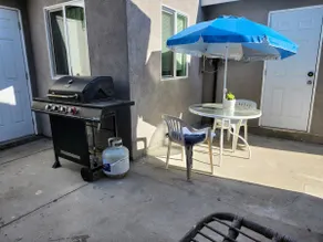 Beach house w/ kitchen, laundry & enclosed yard - Image 5