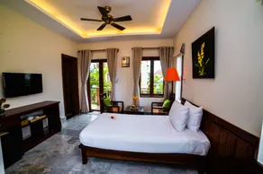 Connecting room in Upscale Orchid Riverside Oasis. - Image 2
