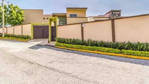Spectacular house 1200 m from heated pool. - Image 2