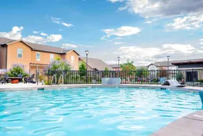 Poolside Oasis-Amazing Pool, Gym, Hot Tub+more - Image 2