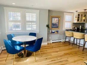 Newly renovated one-bedroom condo in Town - Image 4