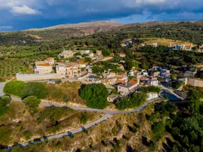 Cretan Nature Villa with private heated pool & BBQ - Image 2