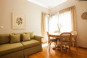 Bentzi...Boutique Apartment in Pangrati, Superior Suite (2) for 4 guests - Image 2