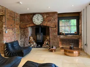 Intriguing Apartment in Regency Villa - Image 3