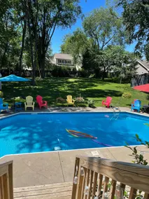 Contemporary home in quiet neighborhood with pool & great back yard close to all - Image 2