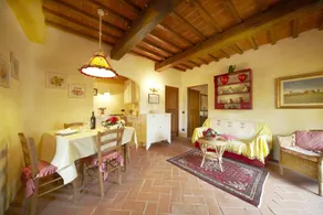 Romantic apartment in Chianti !! - Image 3