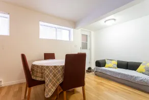 Bright, clean, 2 rooms semi-basement apartment - Image 3