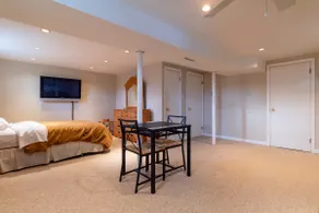 Private Inn - Image 3