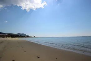 Kariani Beach Apartment - Image 3