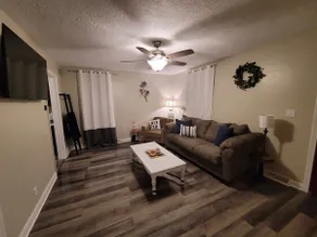 Charming 2 bd Pet Friendly Austintown Home - Image 2