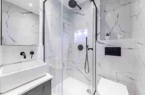*NEW RENOVATED 1 Bed Fulham Flat Prime Location* - Image 5