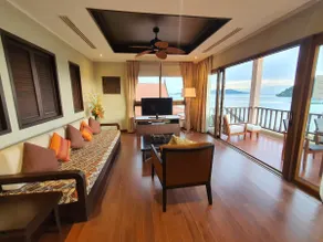 Luxury Penthouse 130m2 Seaview Infinity Pool&Beach - Image 4