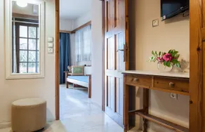 Evangelos Apartments - Image 5
