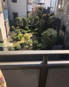 BAIX Hut///Kabukicho City Center Downtown Area///3-story detached house/// - Image 2