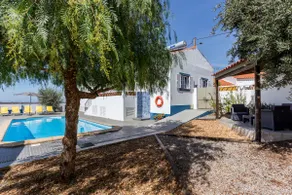 Pool house - Image 5