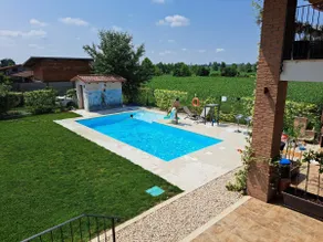 Villa, heated pool, fishing lake and tennis - Image 2