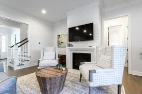 Large Luxury Midtown New Home near Piedmont Park - Image 5