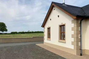 Countryside Guest House. 6 Miles to Galgorm Hotel - Image 3