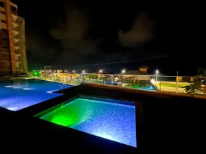 AL1603T01 Swimming pool, Heated spa in HomeClub - Image 3
