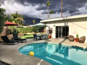 Dog Friendly Mid Century Retreat with Pool - Image 4