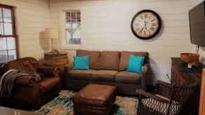 Lakeside Cottage on Waneta Lake with Dock - Image 2