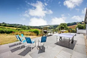 Large Luxury House with Heated Pool, Hot Tub, Cinema close to coast near Shaldon - Image 4