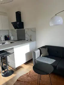1 bedroom with parking space, in the city center - Image 2