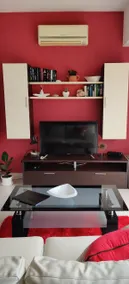 Luxury 2 Bedroom Apartment by the Sea - Image 2