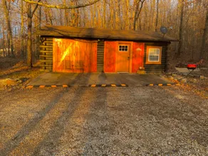 Lake Road Log Cabin A — Million Dollar Ozark view! - Image 2