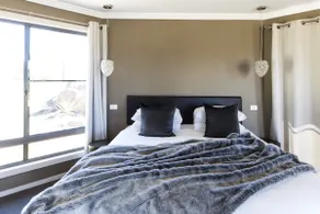 Alure Stanthorpe - Image 3