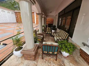Luxurious Villa, 7 Bedroom, Heated Pool, Free WiFi - Image 4