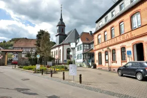High quality apartment in historic surrounding - Image 5