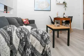 Cozy space in a quiet residence area - Image 2