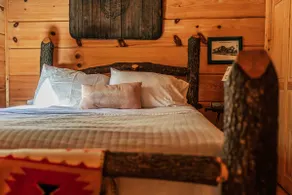 Wahoo Cabin - Table Rock, Jones Gap, Caesar’s Head, Pretty Place Chapel  - Image 3