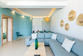 Adelhome - Sea view & walking distance to beach! - Image 4