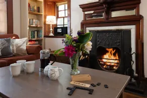East Lodge - Image 2