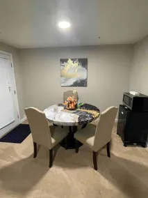 Lovely furnished basement w private entrance - Image 2