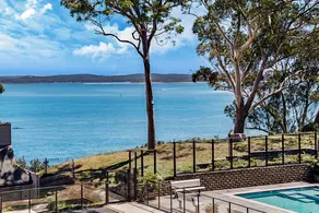Family Oasis in an Aquatic Wonderland - Image 2