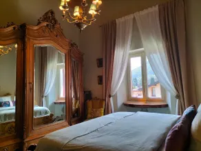 Suite with balcony, panoramic mountain views - Image 3
