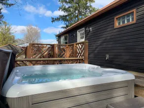 Riverfront Cottage | Hot Tub + Fire Pit + Arcade - Image 4