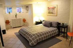 Bright, large zen studio on historic Logan Circle - Image 3