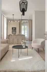 Central Park Apartments - Image 5
