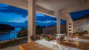Sunset Bliss, 5 Stars Luxury, Heated Pool+Jacuzzi - Image 2